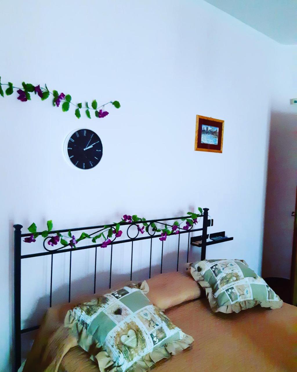 Bed & Breakfast A Casa Tua Salerno